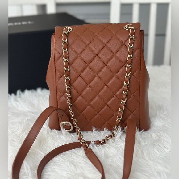 ❌ SOLD ❌ CHANEL 23A DUMA BACKPACK LIGHT BROWN CALFSKIN - Picture 3 of 12